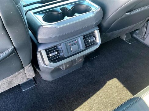 Used 2022 Ford F150 Platinum w/ Equipment Group 701A High image 11