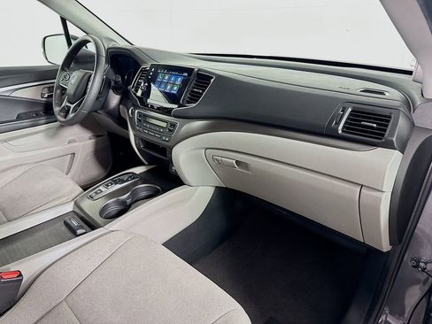 Used 2021 Honda Pilot EX image 29