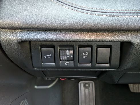 Certified 2022 Subaru Outback Limited AWD/4WD image 18