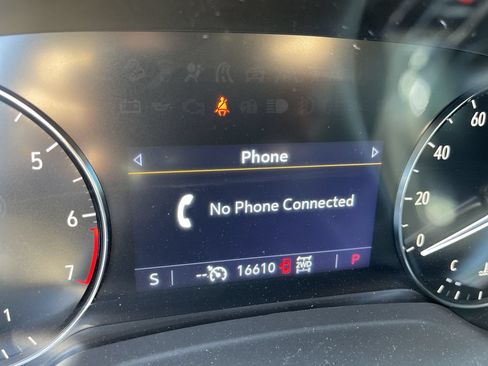 Used 2023 Buick Envision Preferred AWD/4WD image 12