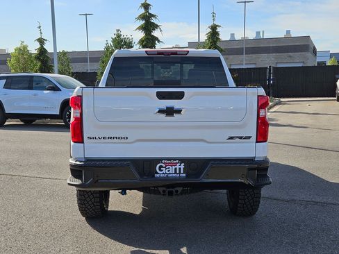 New 2026 Chevrolet Silverado 1500 ZR2 w/ LPO, Dark Essentials Package AWD/4WD image 4