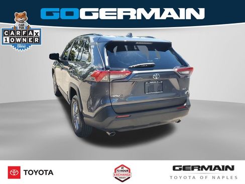 Used 2024 Toyota RAV4 XLE w/ Convenience Package FWD image 11