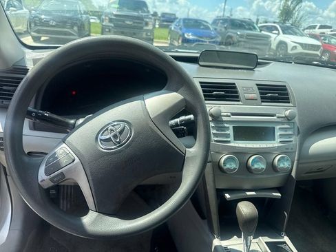 Used 2008 Toyota Camry LE FWD image 21