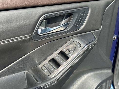 Used 2022 Nissan Rogue SL FWD image 20