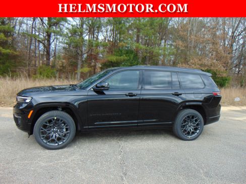 New 2025 Jeep Grand Cherokee L Summit w/ Advanced Protech Group IV AWD/4WD image 2
