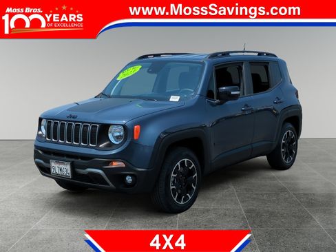 Used 2023 Jeep Renegade Latitude AWD/4WD image 1