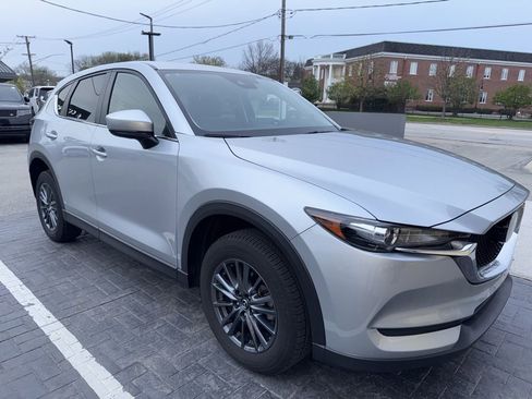 Used 2021 MAZDA CX-5 Touring image 2