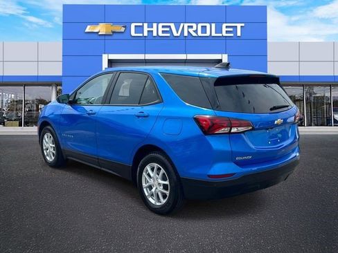Certified 2024 Chevrolet Equinox LS w/ LS Convenience Package image 9