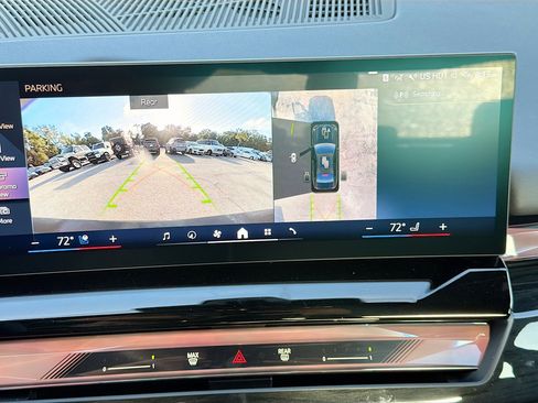 New 2027 BMW 530i w/ M Sport Package RWD image 32