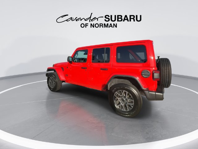 Used 2026 Jeep Wrangler Unlimited Sahara AWD/4WD image 7