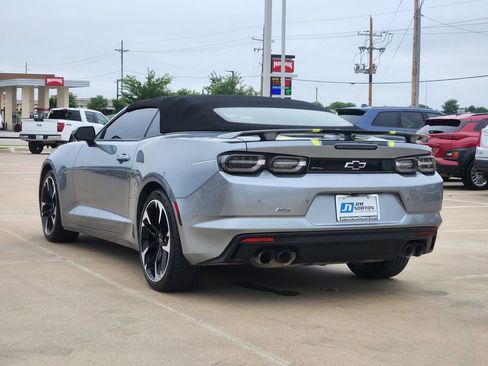 Used 2023 Chevrolet Camaro LT RWD image 10