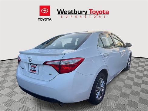 Used 2015 Toyota Corolla LE image 6