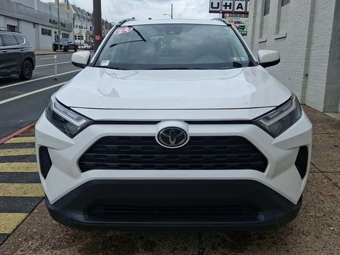 Used 2024 Toyota RAV4 XLE w/ Convenience Package FWD image 2