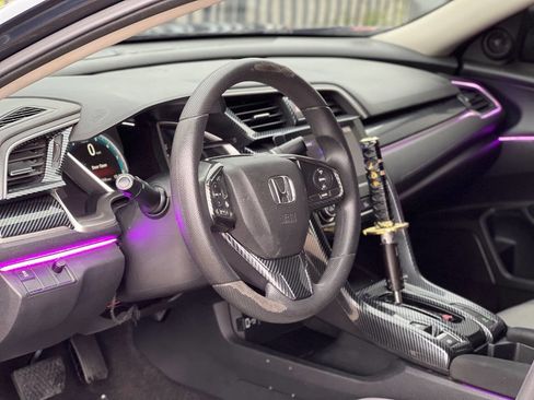 Used 2017 Honda Civic EX image 13