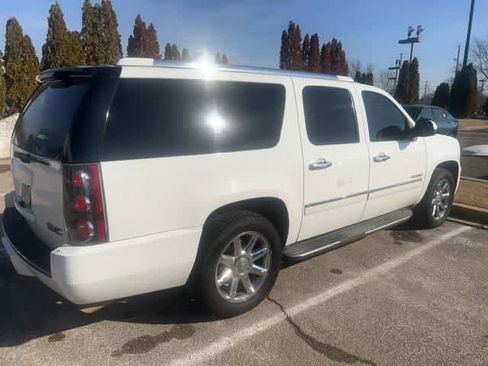 Used 2013 GMC Yukon XL Denali image 13
