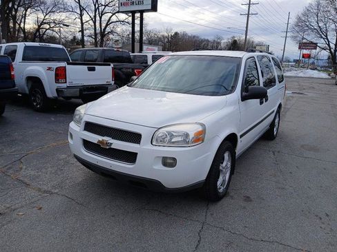 Used 2007 Chevrolet Uplander LS w/ Climate Package image 2