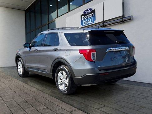 Certified 2024 Ford Explorer XLT AWD/4WD image 5