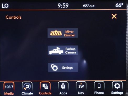 Used 2022 Jeep Gladiator Rubicon AWD/4WD image 18