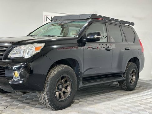 Used 2010 Lexus GX 460 image 6
