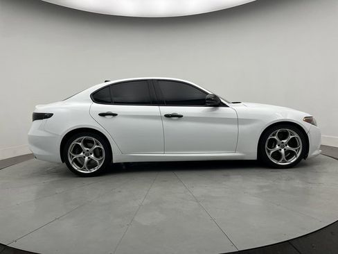 Used 2018 Alfa Romeo Giulia Ti Sport w/ Quick Order Package 22S Sport image 34
