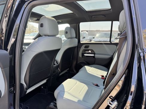 Certified 2026 Mercedes-Benz GLB 250 GLB 250 image 17