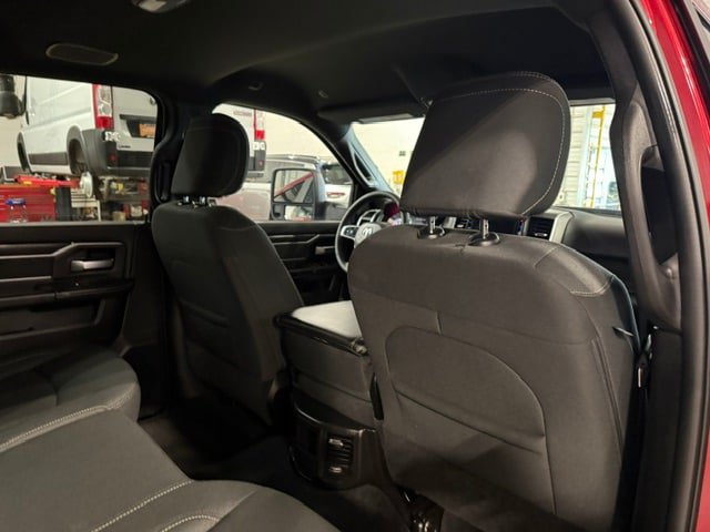 Certified 2026 RAM 2500 Big Horn AWD/4WD image 17