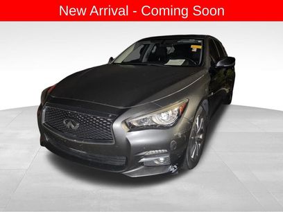 Used 2015 INFINITI Q50 2.0t w/ Moonroof Package