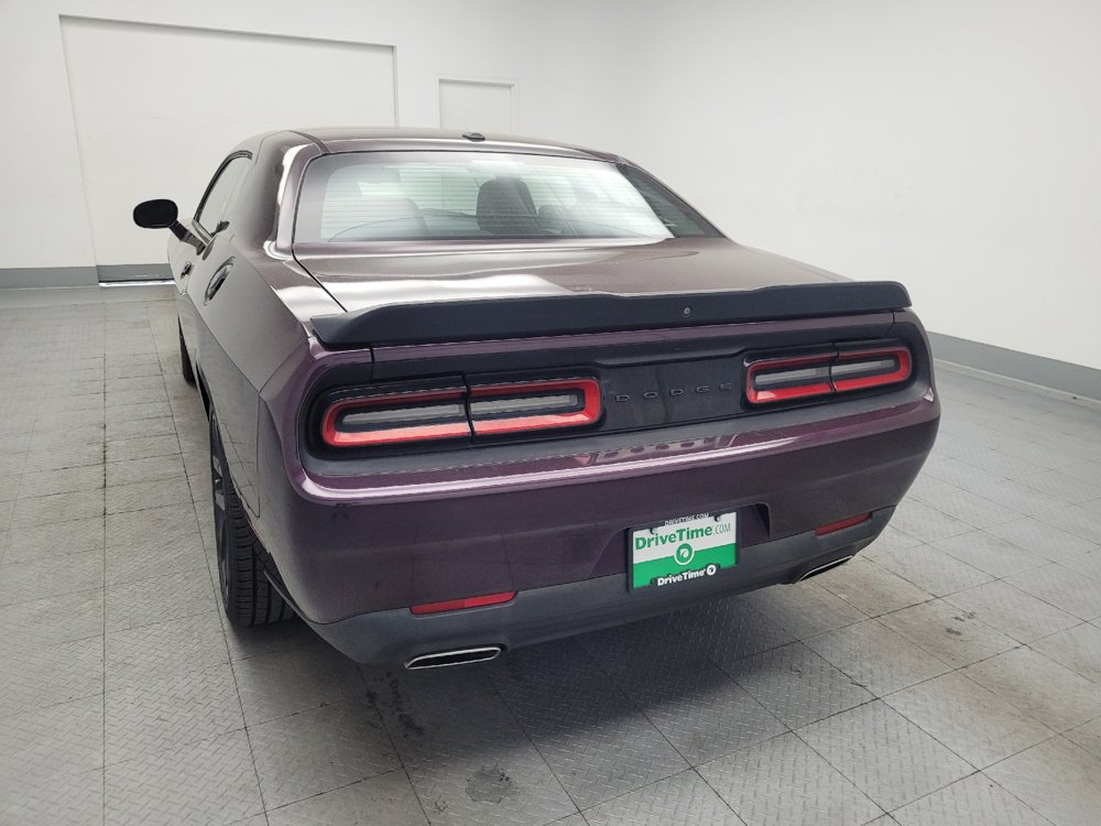 Used 2020 Dodge Challenger SXT w/ Blacktop Package RWD image 6