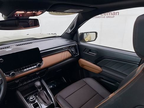 Used 2023 GMC Canyon AT4 w/ AT4 Premium Package image 26