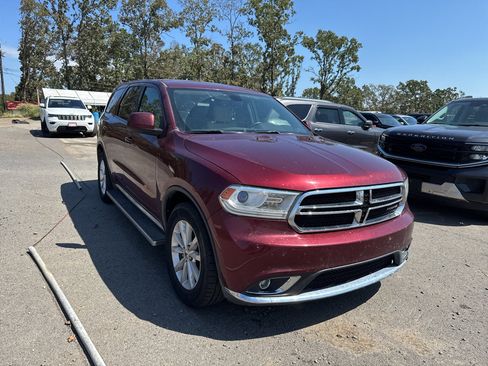 Used 2020 Dodge Durango SXT w/ 3rd Row Seating Group RWD image 3