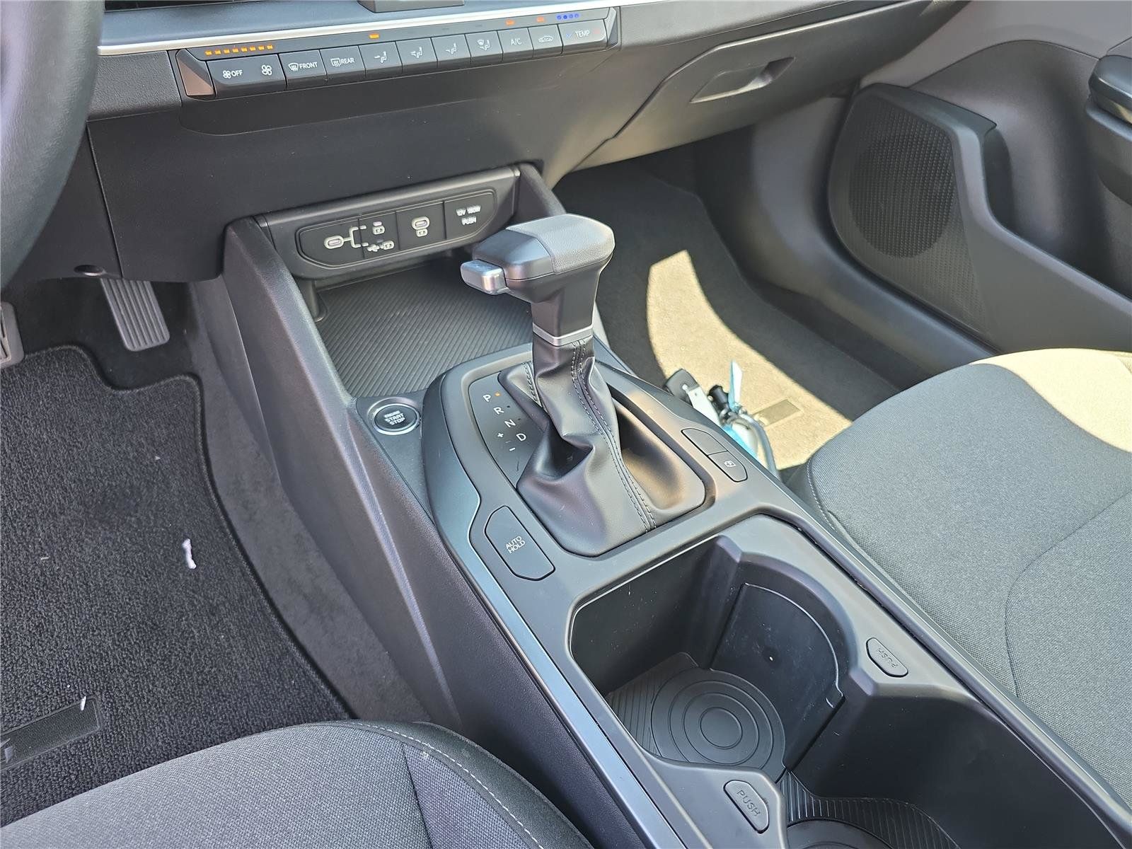 Used 2025 Kia K4 FWD image 29