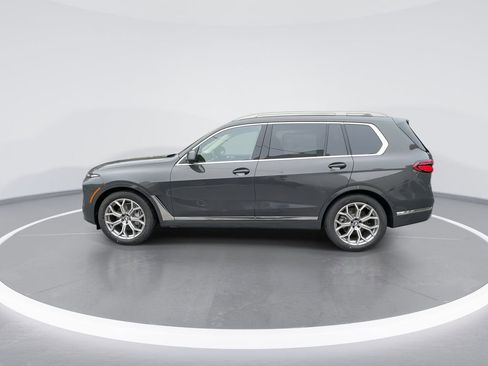 Used 2026 BMW X7 xDrive40i w/ Premium Package image 5