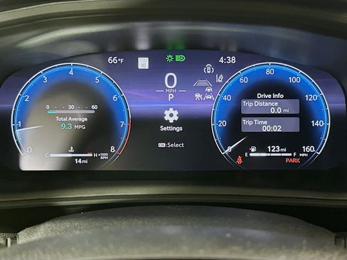 Used 2026 Toyota Corolla SE w/ SE Package FWD image 19