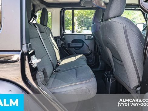 Used 2025 Jeep Wrangler Unlimited Sport AWD/4WD image 22