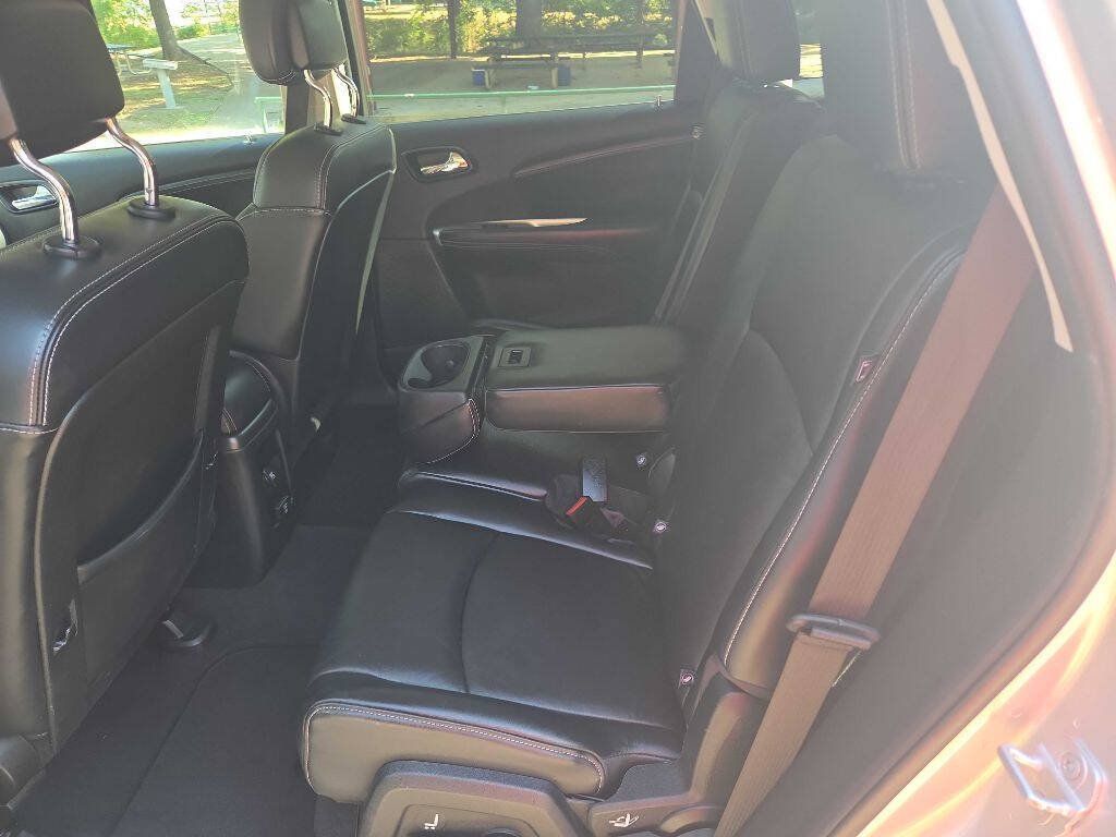 Used 2013 Dodge Journey Crew w/ Flexible Seating Group AWD/4WD image 18