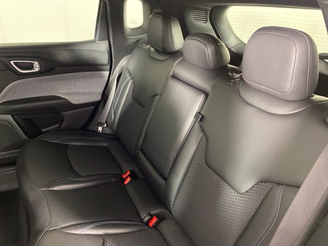 Used 2023 Jeep Compass Latitude w/ Convenience Group AWD/4WD image 31