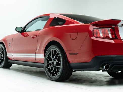 Used 2010 Ford Mustang Shelby GT500 image 19