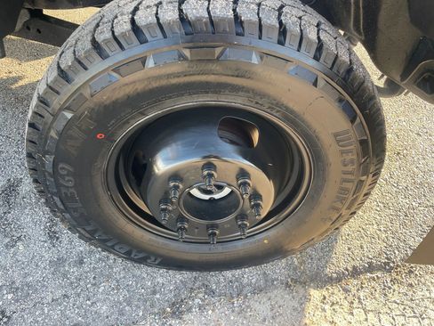 Used 2020 Ford F350 XL w/ Power Equipment Group AWD/4WD image 11