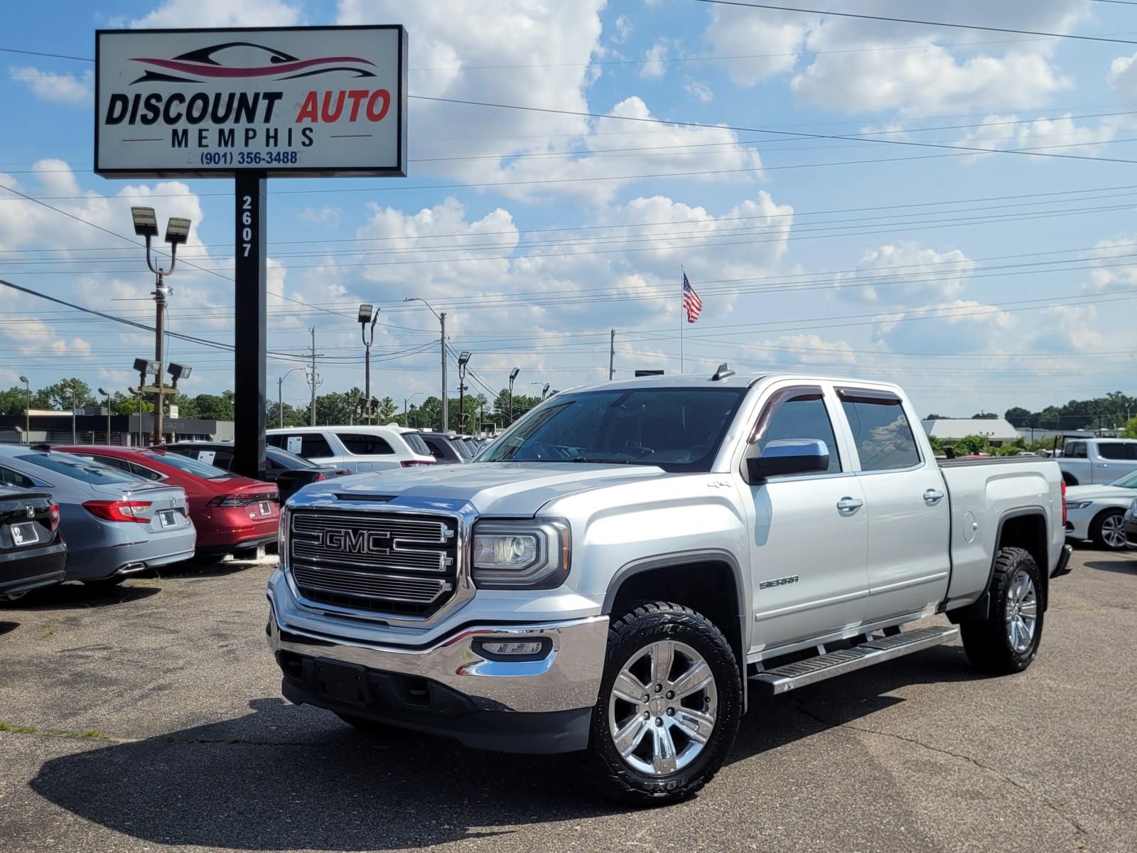 Used 2016 GMC Sierra 1500 SLE AWD/4WD image 2
