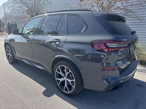 Used 2022 BMW X5 M50i w/ Executive Package image 3