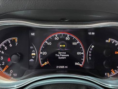 Used 2014 Jeep Grand Cherokee Limited w/ Trailer Tow Group IV AWD/4WD image 12