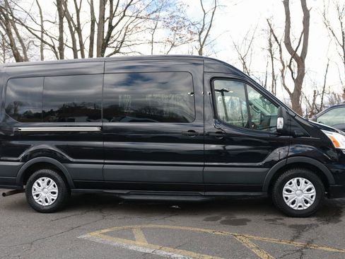 Used 2022 Ford Transit 350 XLT image 8