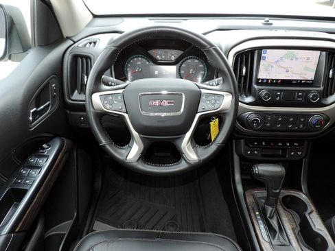 Certified 2021 GMC Canyon Denali RWD image 15