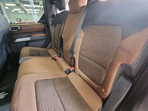 Used 2022 Ford Bronco Outer Banks AWD/4WD image 13