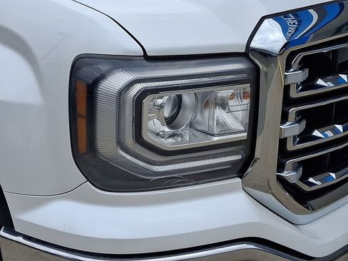 Used 2017 GMC Sierra 1500 SLT w/ SLT Premium Package image 9