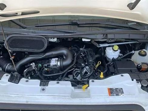Used 2020 Ford Transit 150 XL image 19