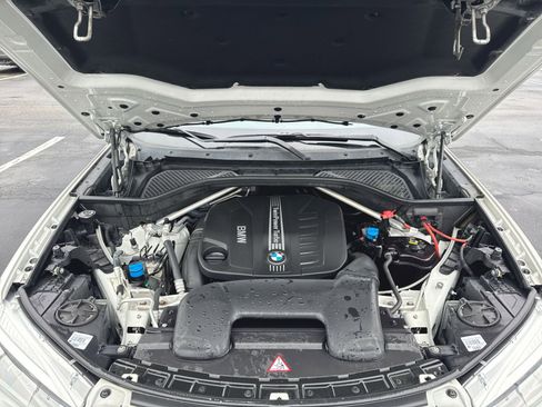 Used 2014 BMW X5 xDrive35d image 37
