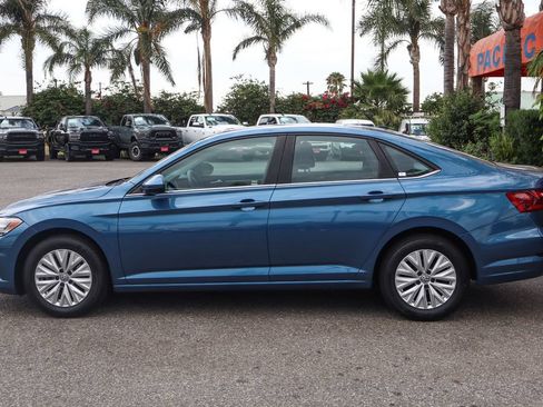 Used 2020 Volkswagen Jetta S w/ Driver Assistance Package FWD image 5