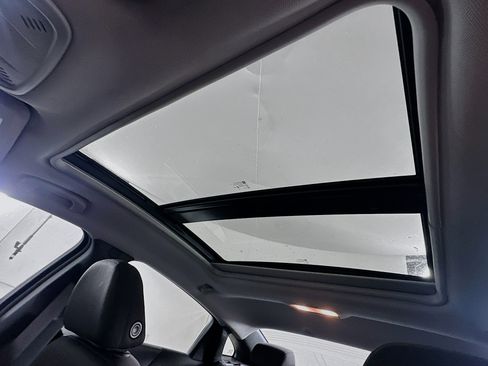 Used 2024 Chevrolet Malibu LT image 27