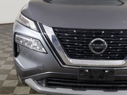 Used 2021 Nissan Rogue SV w/ Premium Package image 13